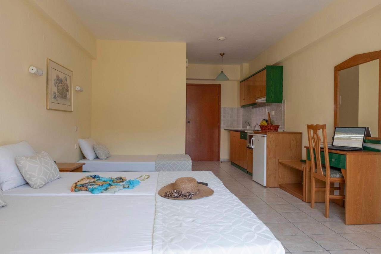 Aristides Hotel Fourka Exterior foto